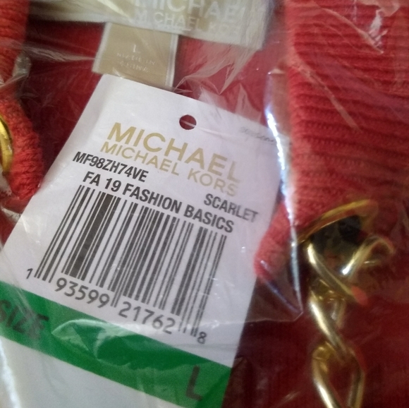 🎆 CLOSET CLEAR OUT DEALS 🎆-Michael kors Logo Chain Stretch Hoodie Dress - Picture 6 of 8